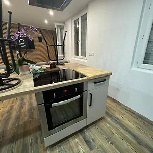 Cosy Roussillon (Isere)